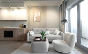Hillhouse By Mw Estates Self Check-In 24H